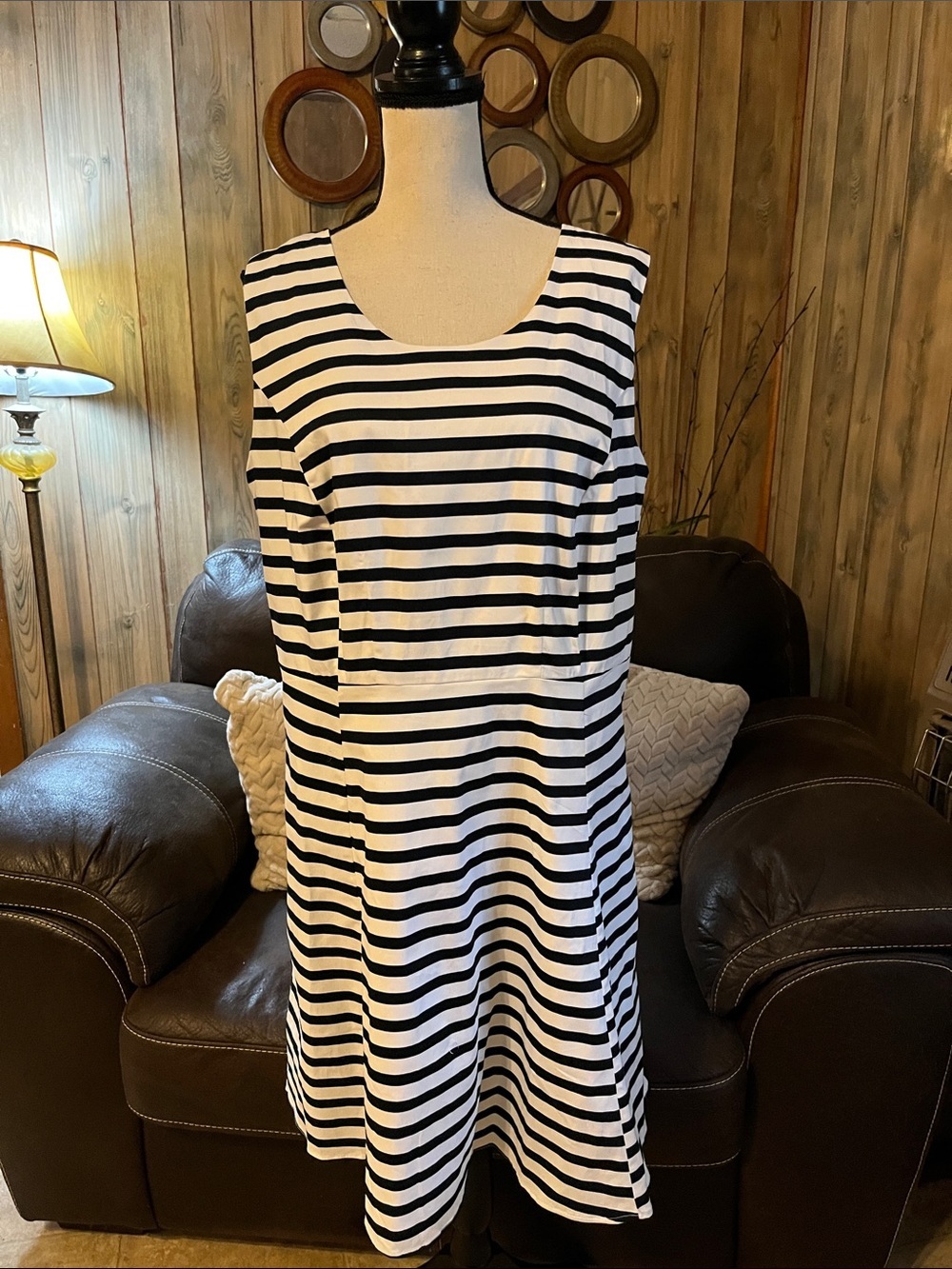 Ellis Black & White Nautical Striped Sleeveless Dress Casual Professional